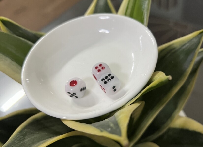 Nghe hột tài xỉu là gì?