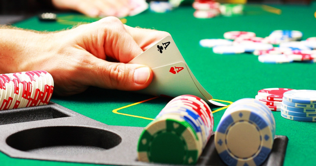 Cách chơi Poker giỏi theo phương pháp Tight-Aggressive